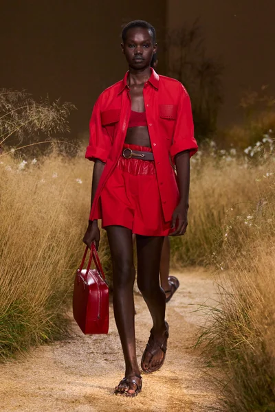 Look 52